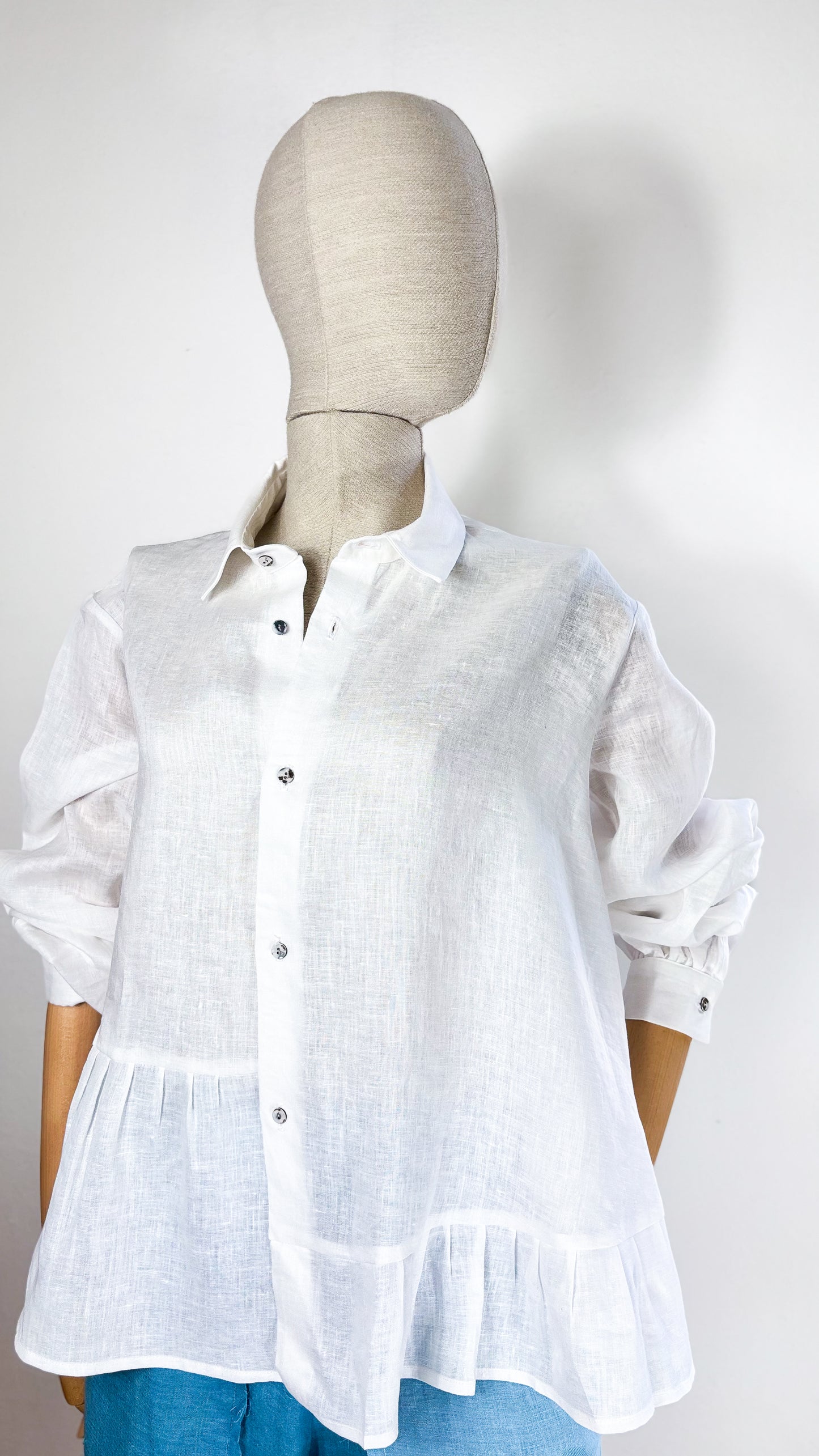 Camicia asimmetrica in lino
