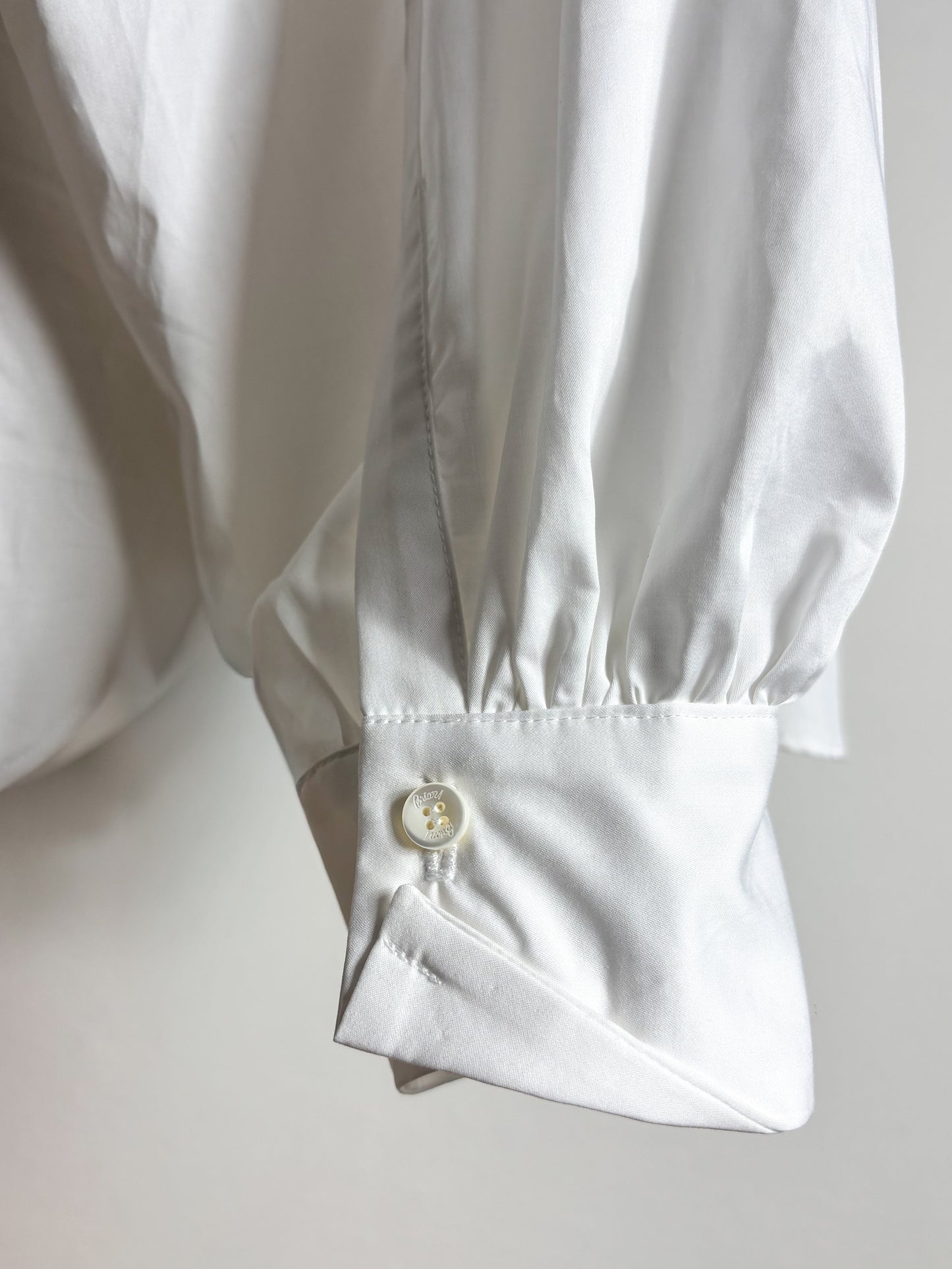 Camicia con manica raglan