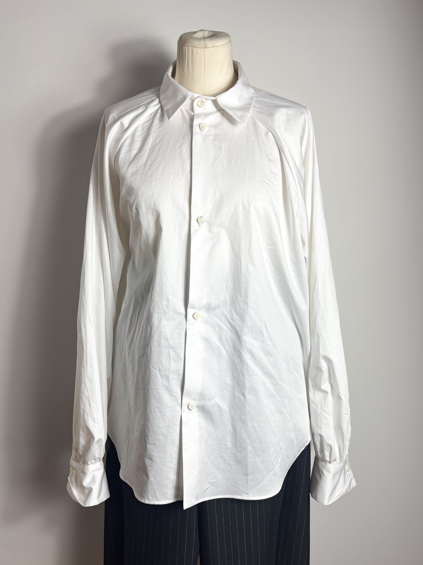 Camicia con manica raglan