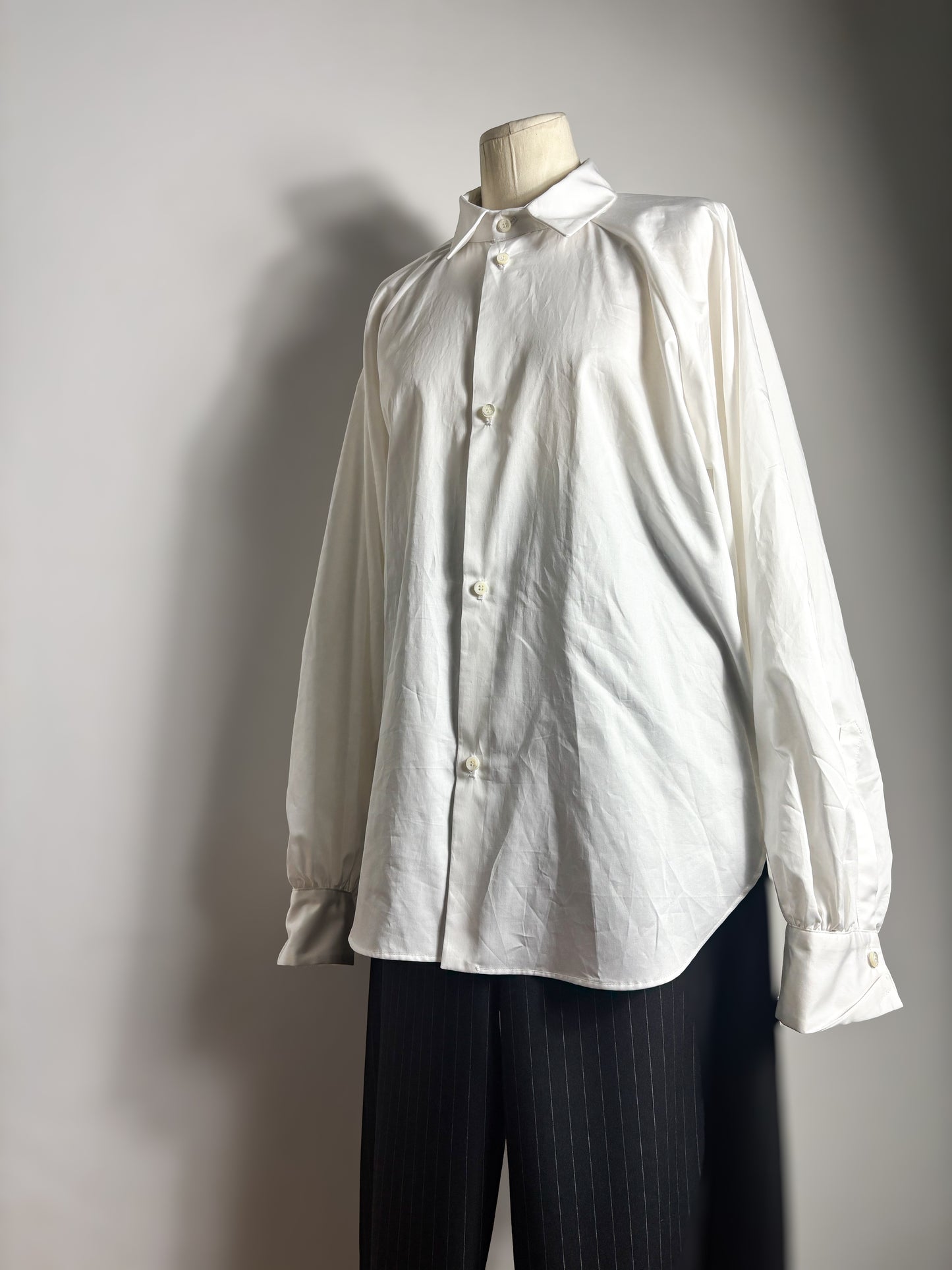 Camicia con manica raglan